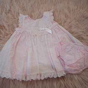 Boutique Gillian's Closet - 2 Piece Light Pink Eyelet Design Dress  - 6M
